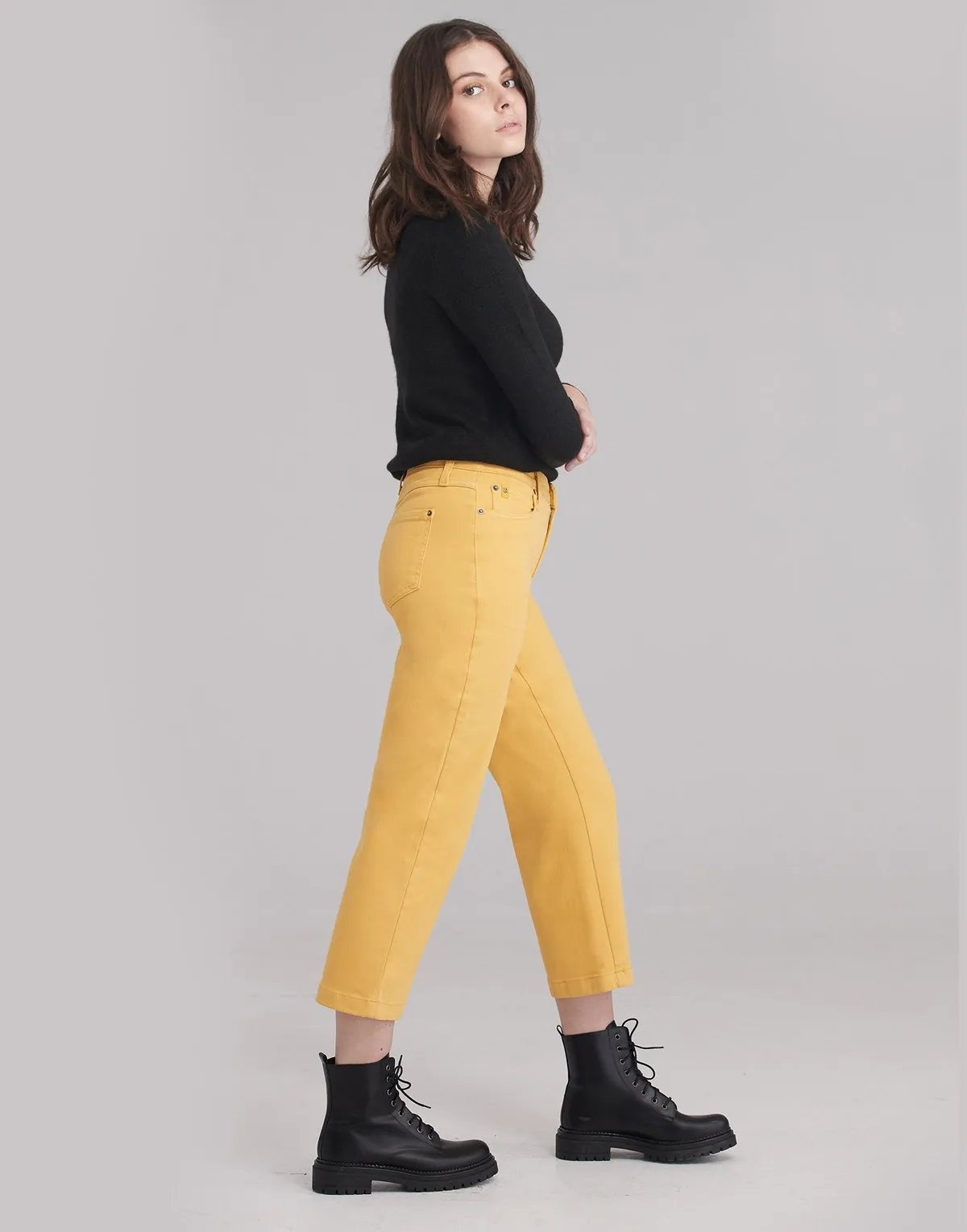 1917-C25  (CHLOE STRAIGHT JEANS / JASMINE)