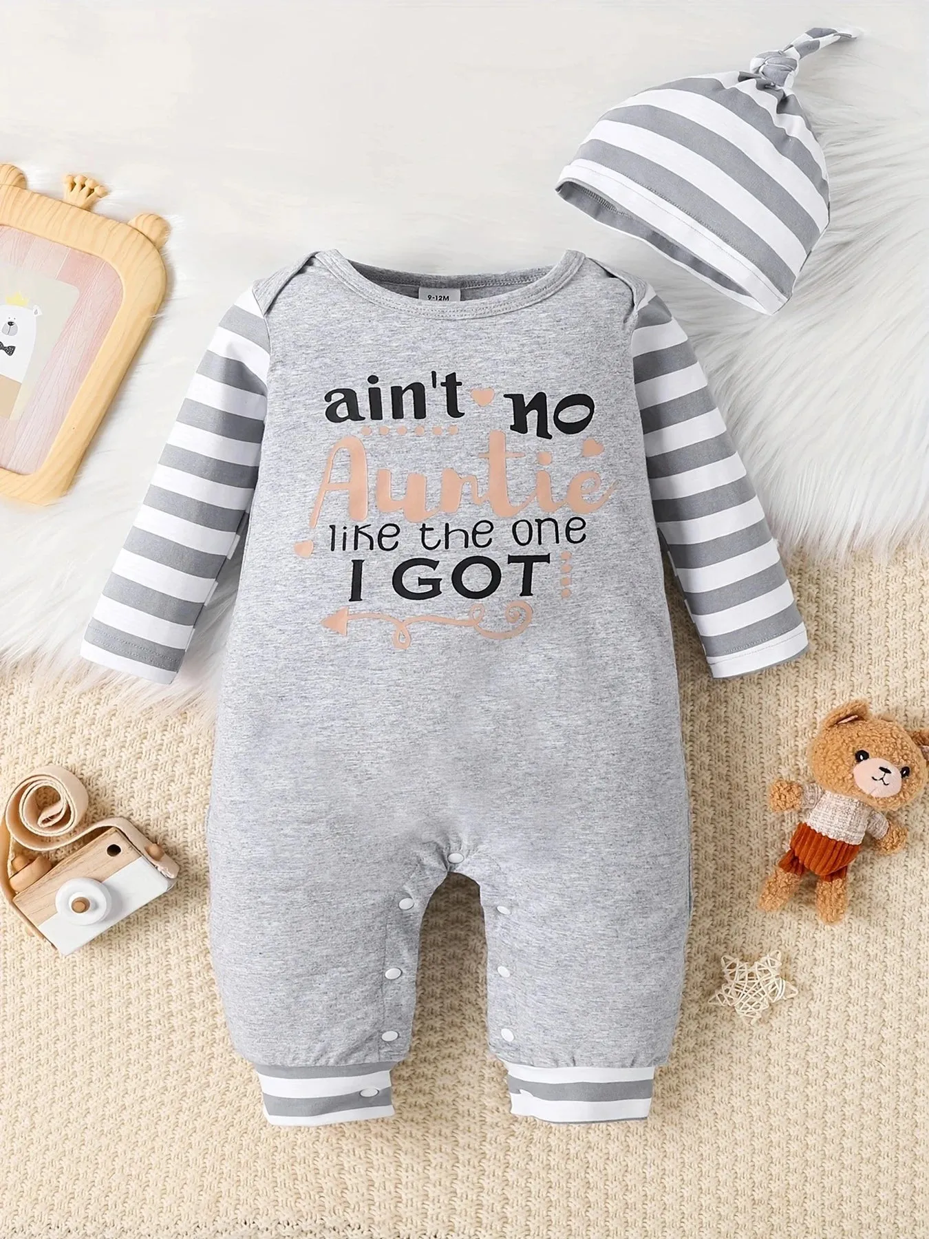 Baby Boys And Girls Christmas Day Style Monogram Print Panels Striped Long Sleeve Climbing Suit 0-18 Months Spring Autumn