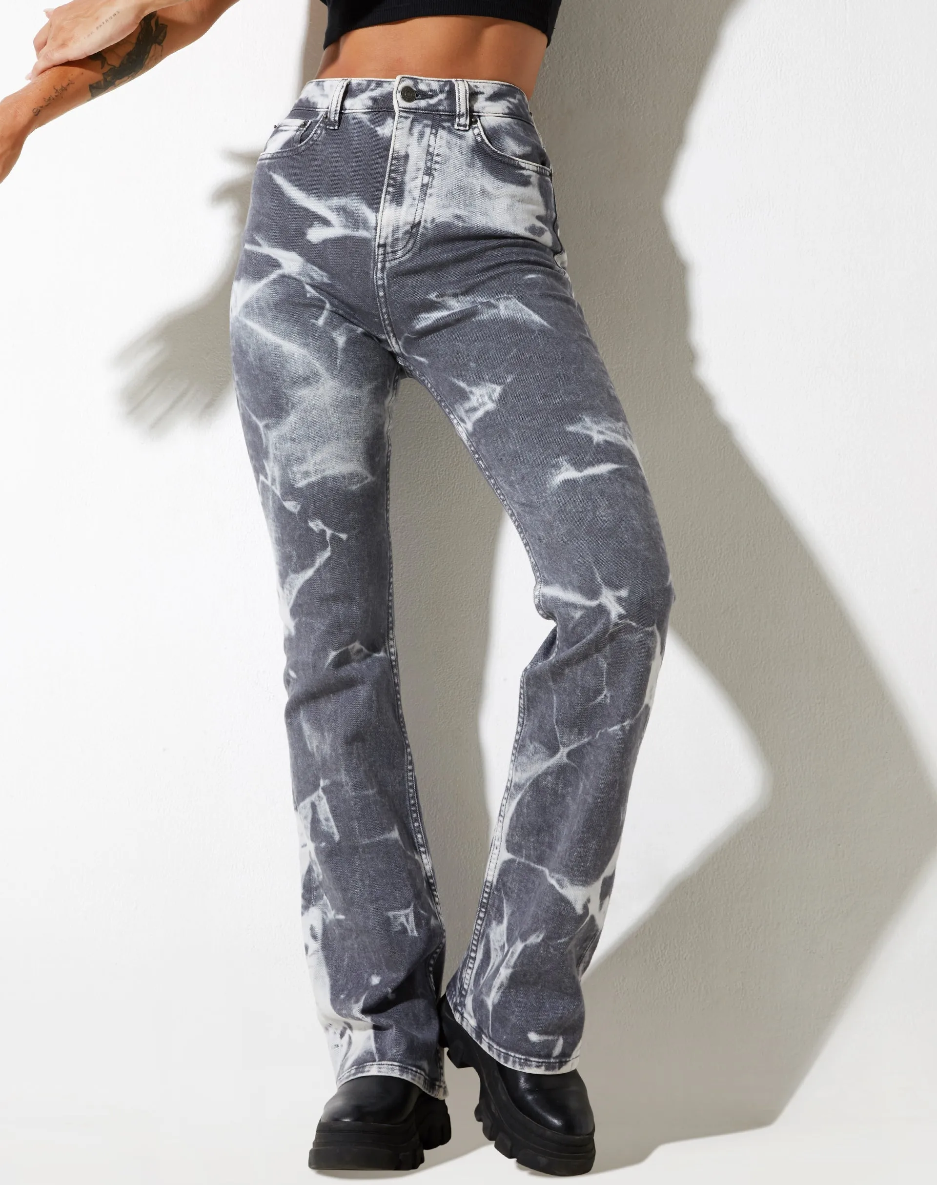 Bootleg Jeans in Laser Smoke Grey