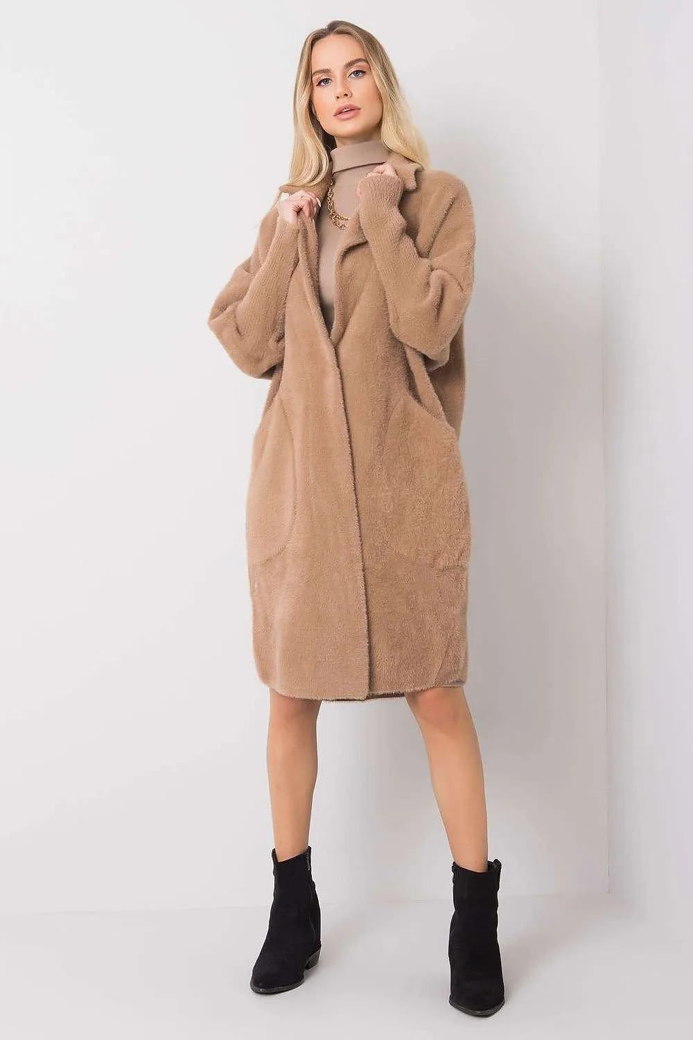 Coat model 174932 MBM