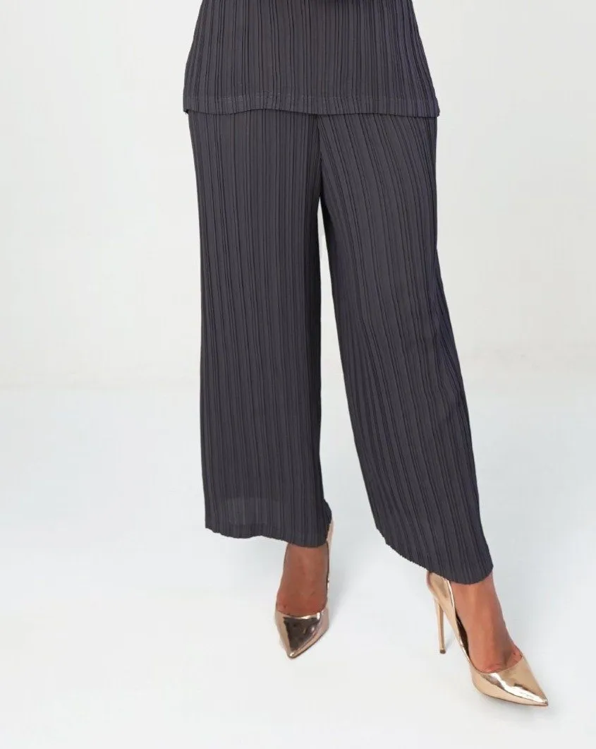 Emmy Pleated Pants