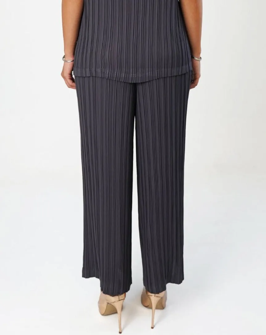 Emmy Pleated Pants