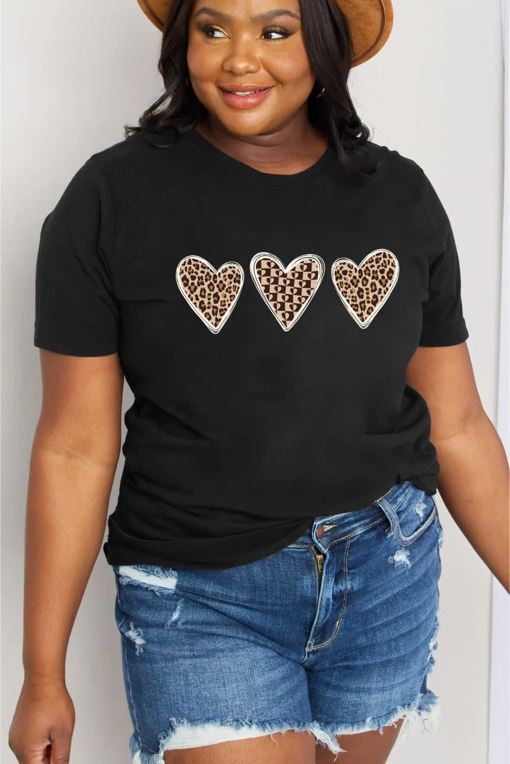 Full Size Heart Graphic Cotton Tee