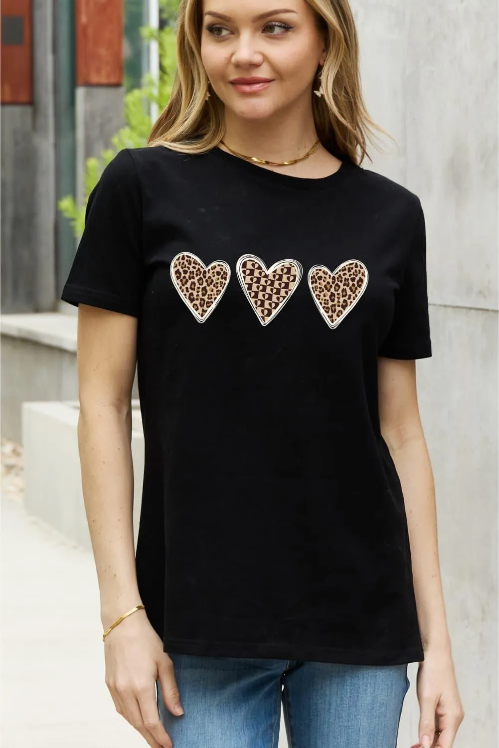 Full Size Heart Graphic Cotton Tee