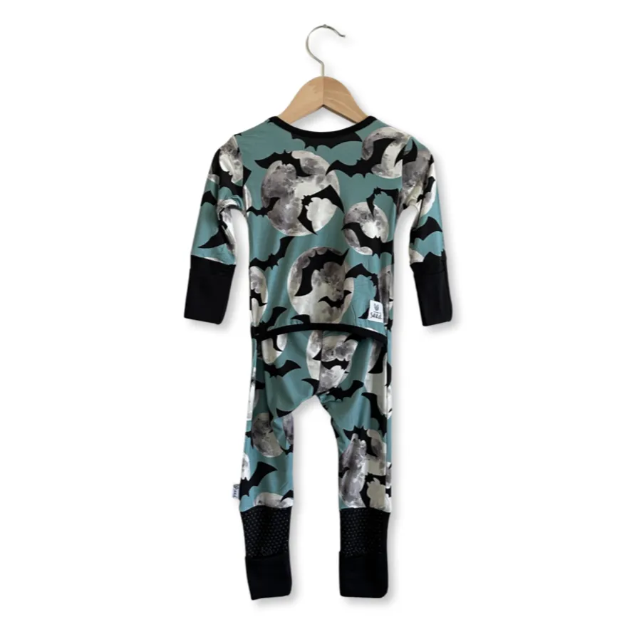 Go Bat to Sleep Mini Ribbed Day to Night Romper