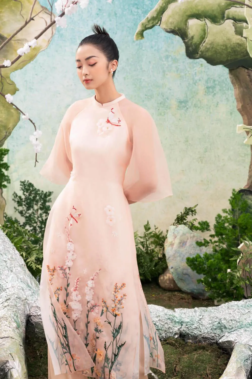 Kathryn Wide Sleeves Ao Dai