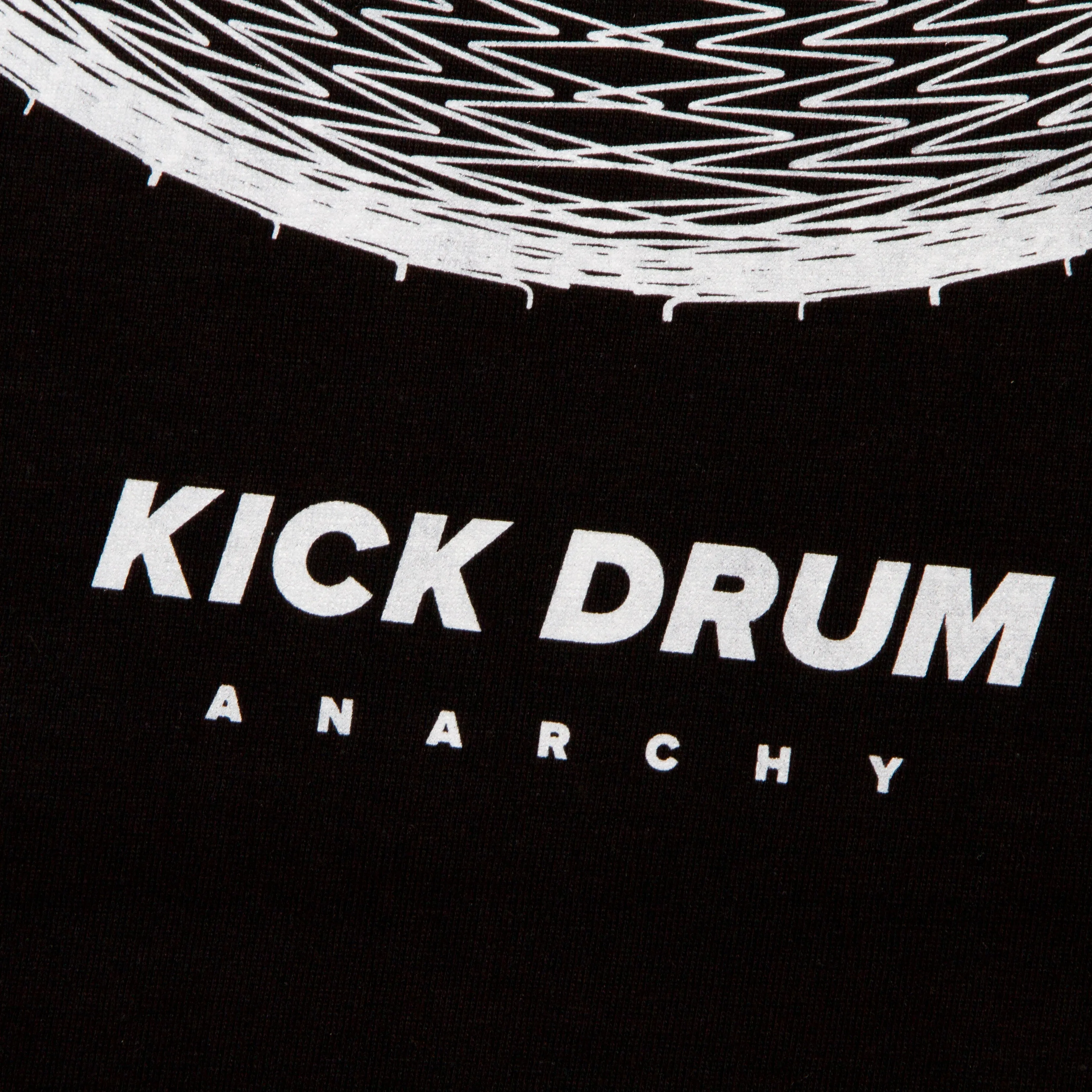 Kick Drum Back Print - Tshirt - Black