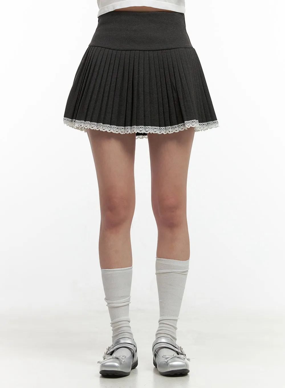 Lace Pleated Mini Skirt OO421