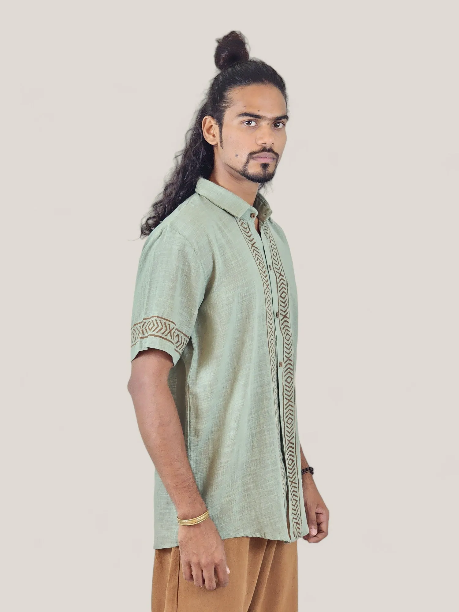 Men's Sage Organic Linen Short Sleeve Block-Printed Button-Down Shirt