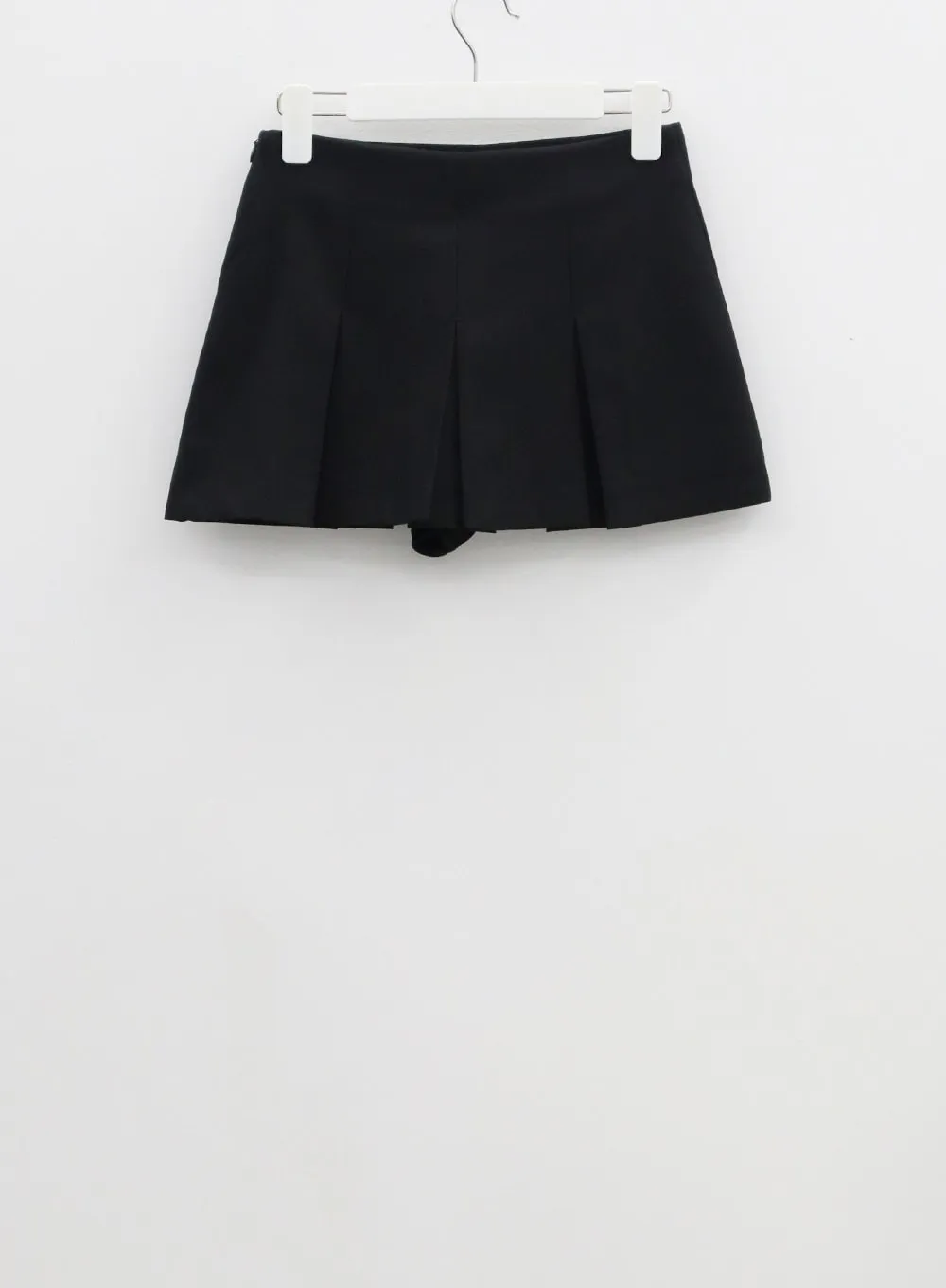 Mid-Rise Pleated Mini Skirt CF308