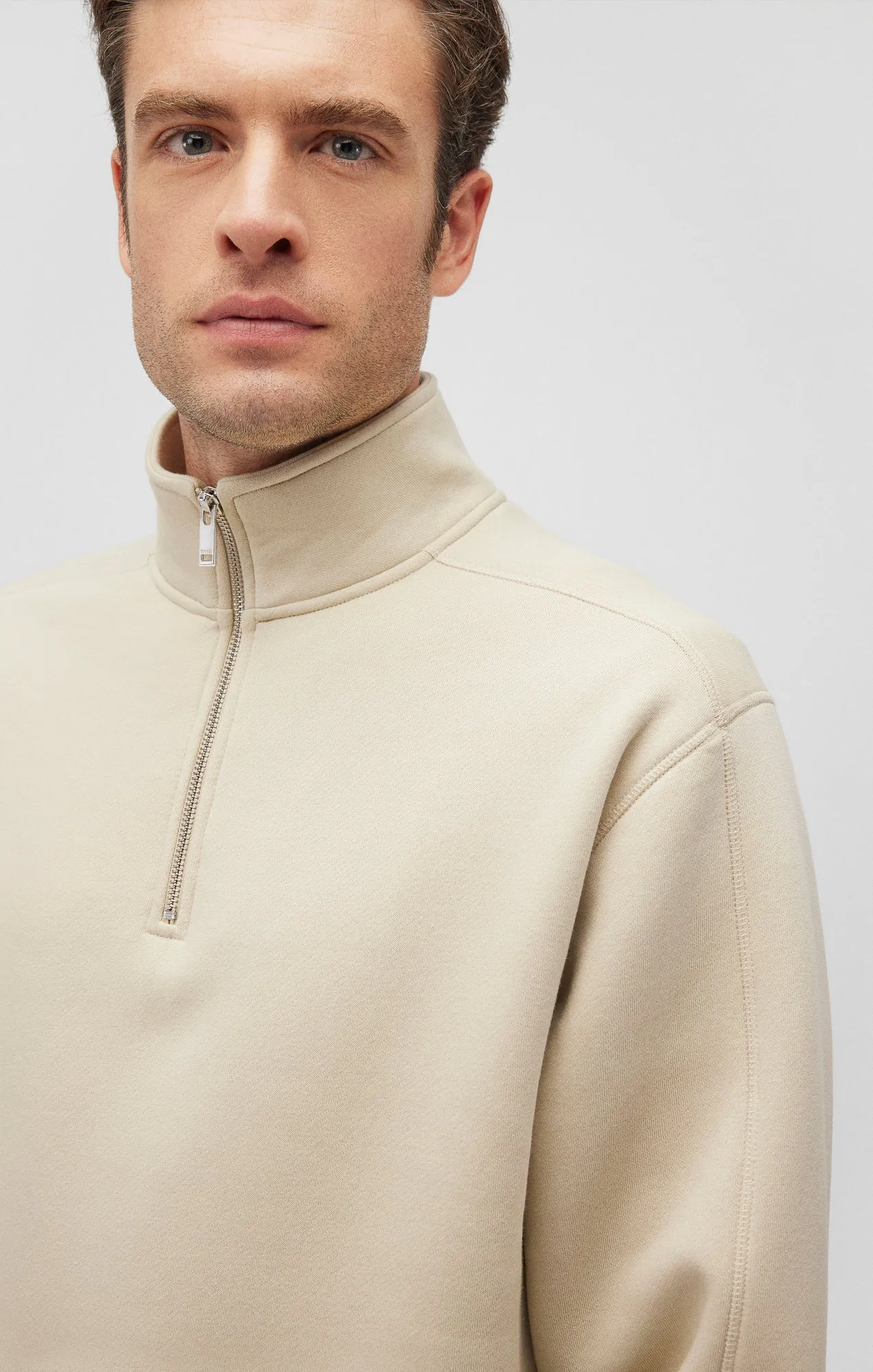 QUARTER ZIP SWEATSHIRT IN PELICAN