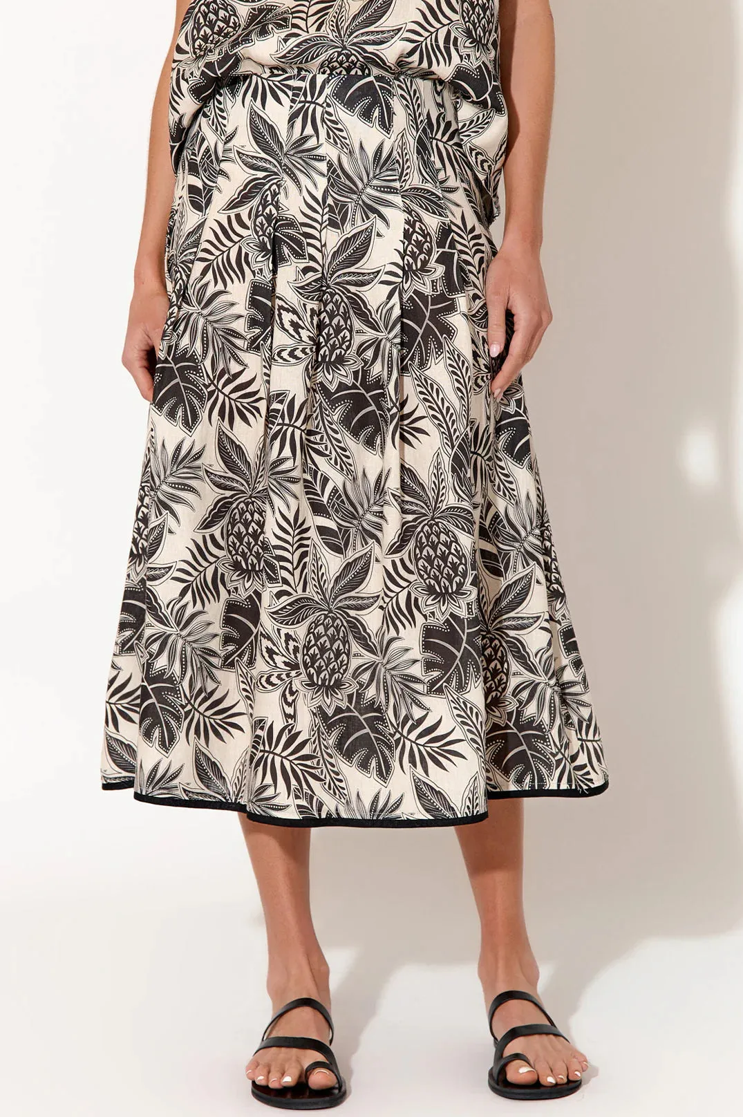 Sabrina Tropics Pleat Skirt Print