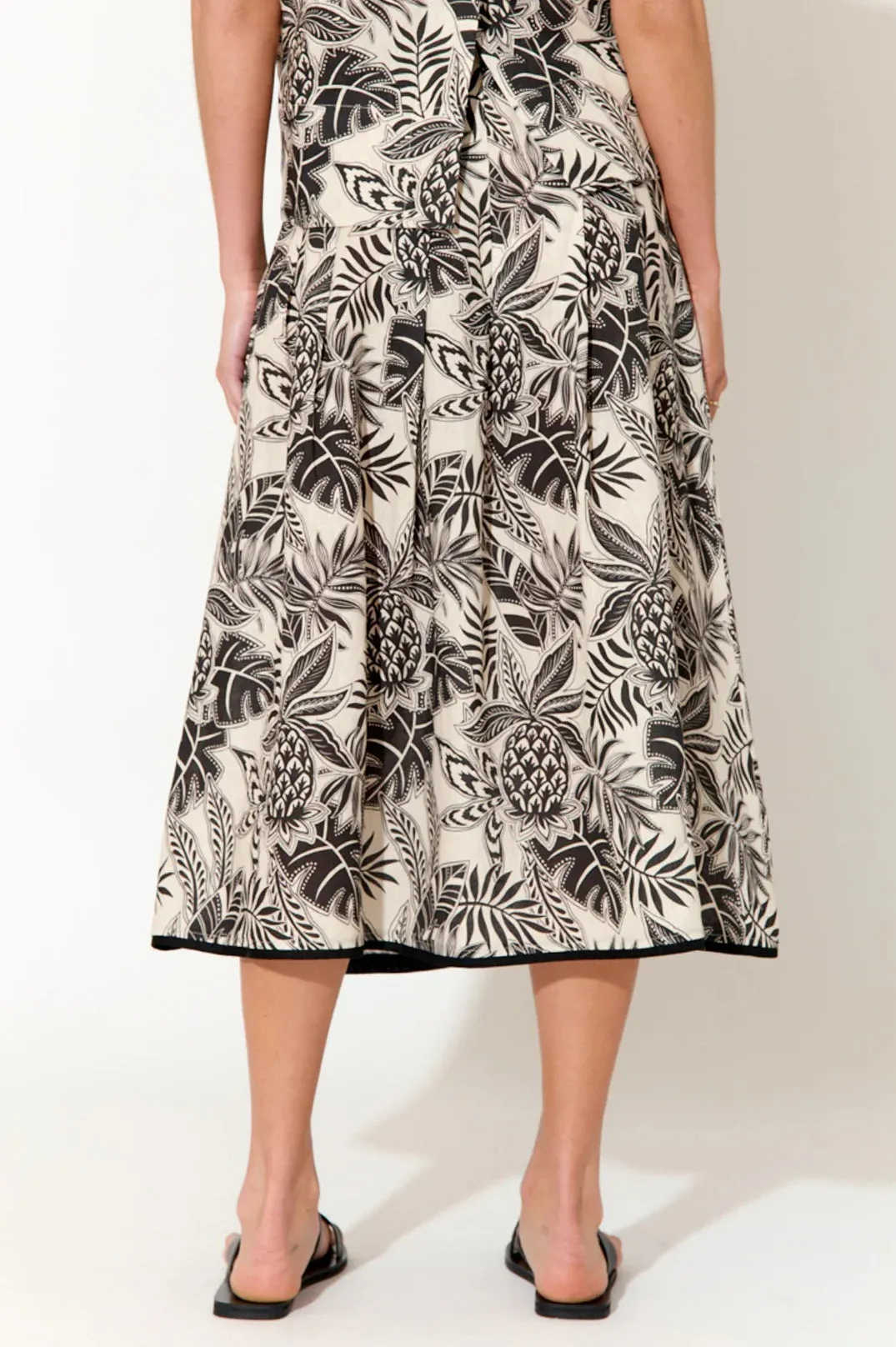 Sabrina Tropics Pleat Skirt Print