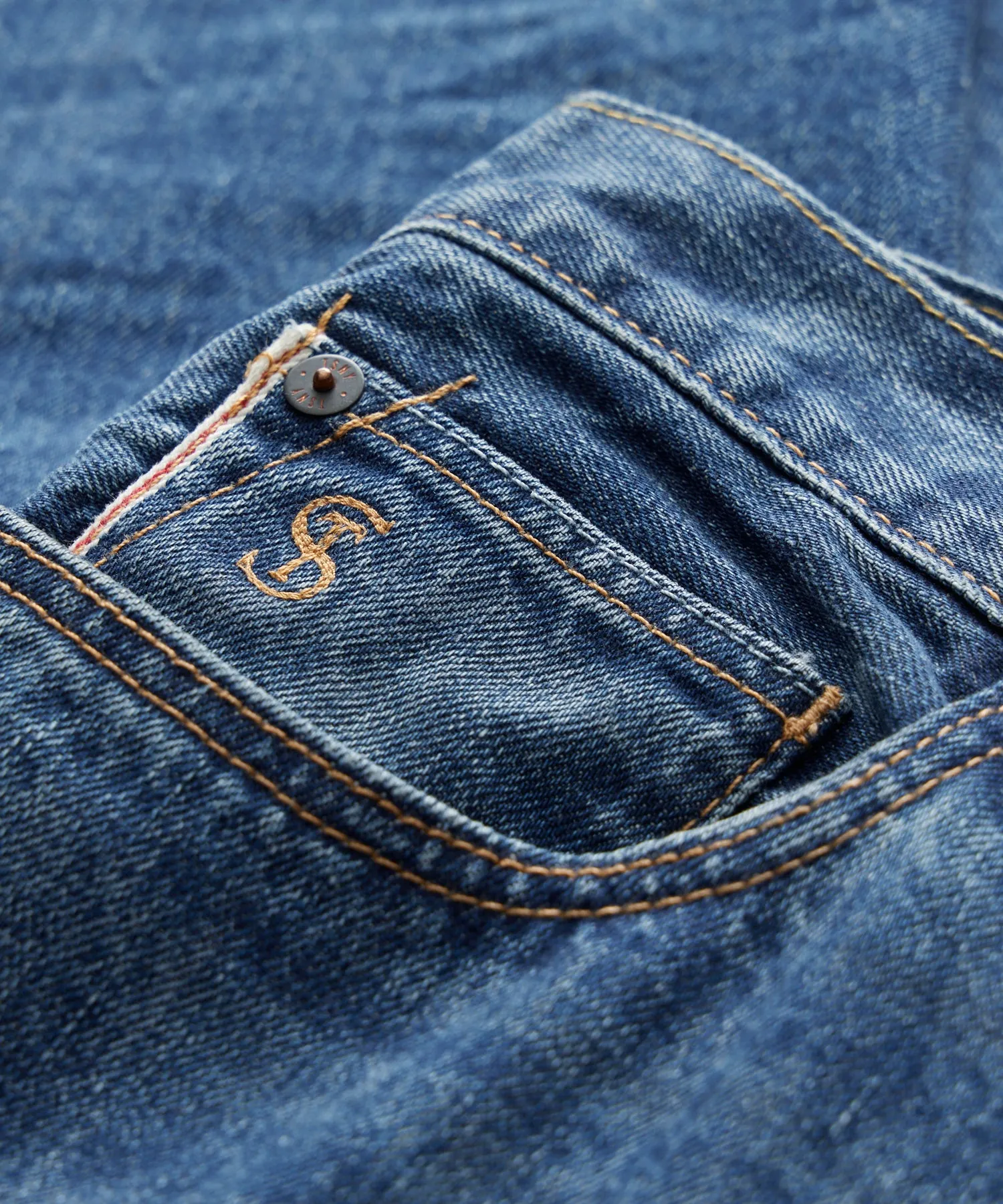 Slim Selvedge Jean in Mid-Blue Wash